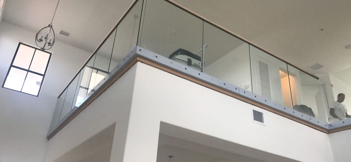 glass ballustrade